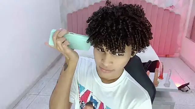 MatewHottxxx webcam