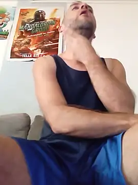 Kiki13129 webcam