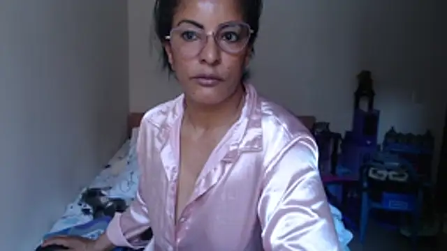 kateleyagrey webcam
