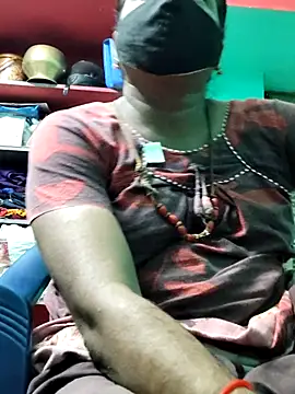 tamilrojanew (F milf) - I want buy the new laptop