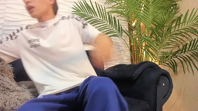 pavo_tv (M twink) - CUM SHOW 💦