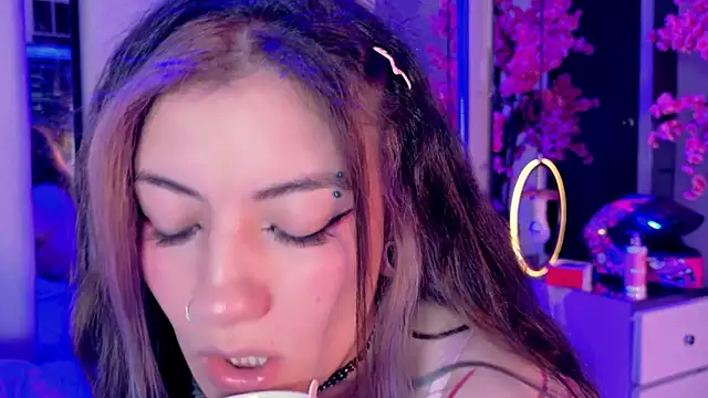 Broklinwhite_ webcam