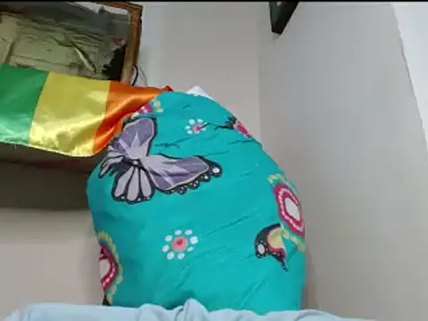 skinny1hugecock27 webcam