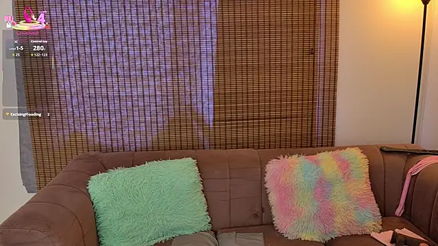 ariana_cross webcam
