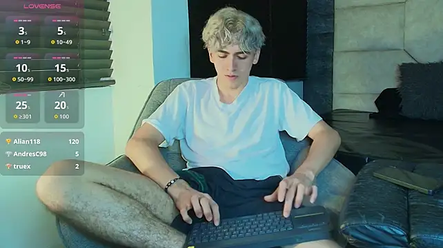 Tyler_Mcrey webcam