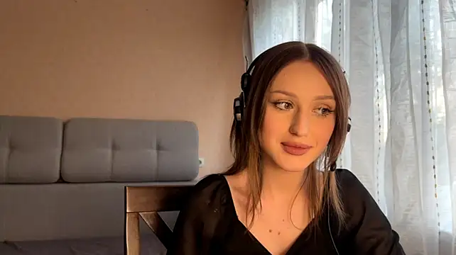 ShannanWohlers webcam