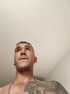 Peperoso777 live sex cam