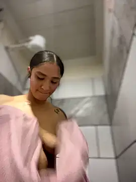 Isabella-Teen webcam