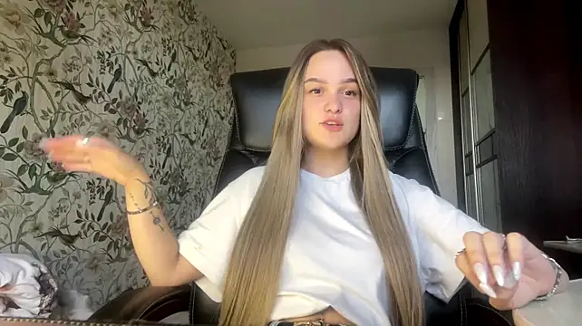 HarrietBunner webcam