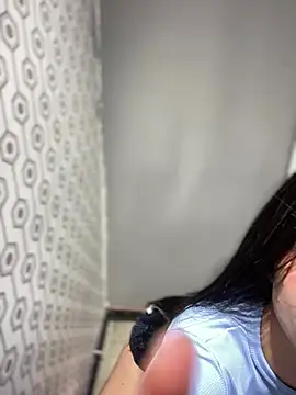PamelaJonsom_ webcam