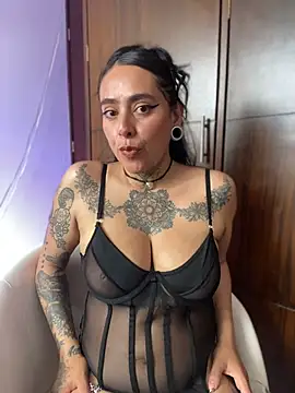 Lulu-21 webcam