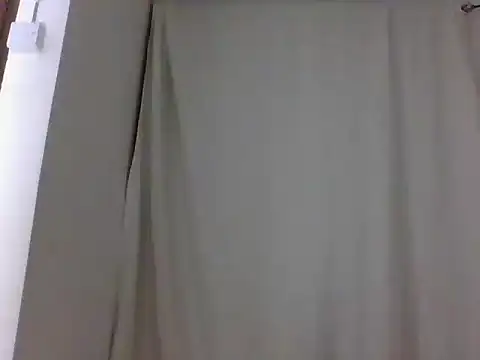 Sleek_petite webcam