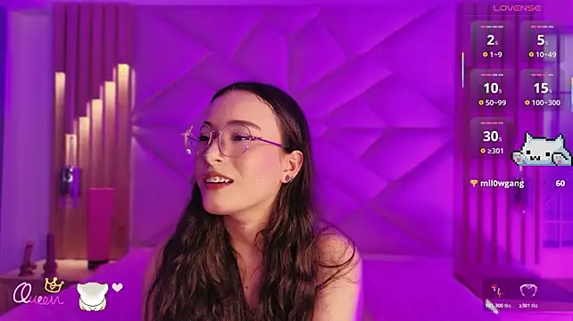 Ivory_Dlacour webcam