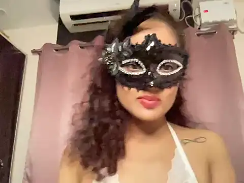 ScarletSeductive webcam
