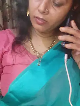 Hot-Rimi01 webcam