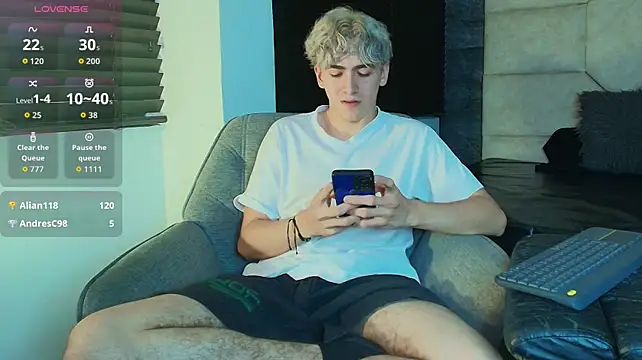 Tyler_Mcrey webcam