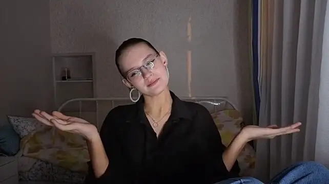PliantMissus live cam on StripChat
