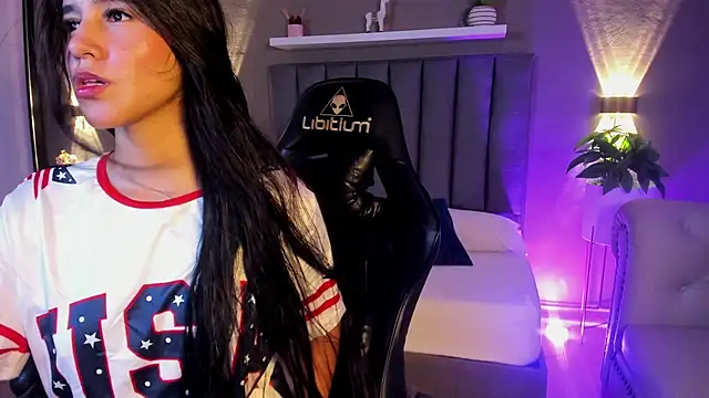lunna_celeste webcam