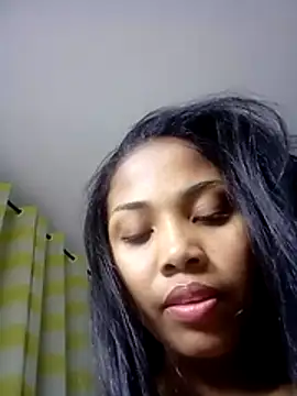 naya86 webcam