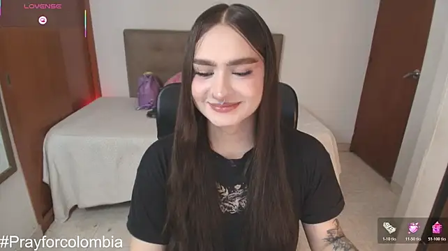 Miley_Baker webcam
