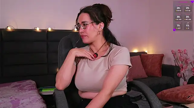 kathieandpovcock1 webcam