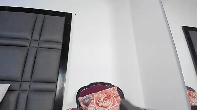 IsabellaVillalobos webcam