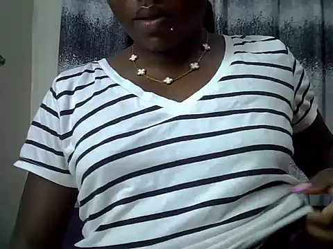 Ebony_Bree interactive toy cam preview