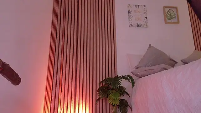 Nathaly-Lopez webcam
