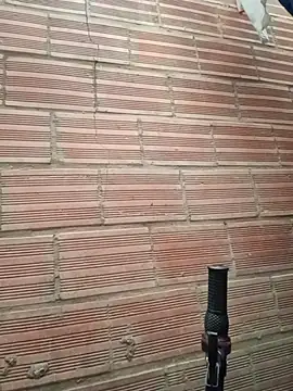 isis_milove webcam