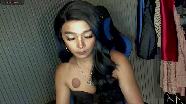 TrinityFucksYou webcam