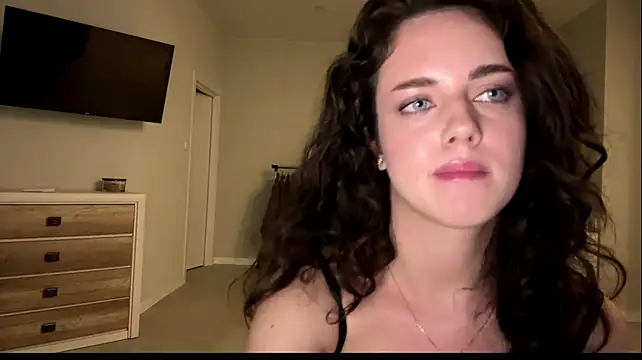 A_Milly live cam on StripChat
