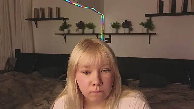 Soffa_Mitchell live cam on StripChat