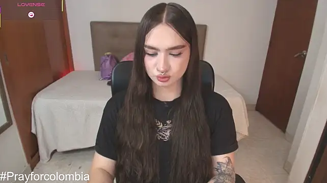 Miley_Baker webcam