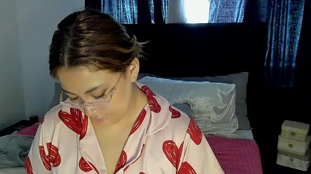 AbbyJacksons_ live cam on StripChat