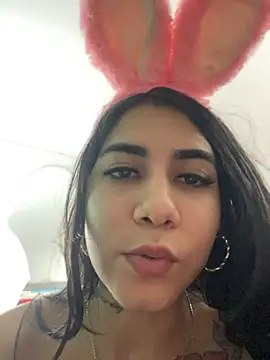 Pamela23x live cam on StripChat