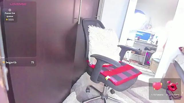 SharonVelvet webcam