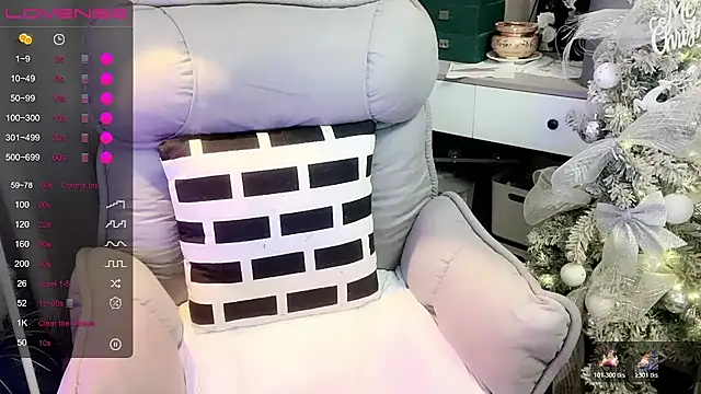 Monica-666888- webcam