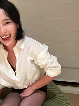 mengmeng808 smoking webcam show