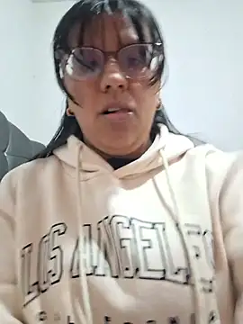 ZaidaWet live cam on StripChat