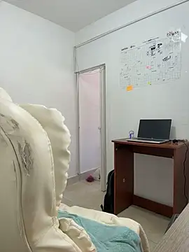 Angie_e webcam