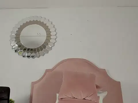 Allison_Black01 webcam