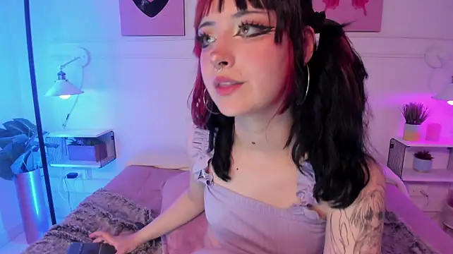 Zoe_Lynch_ webcam