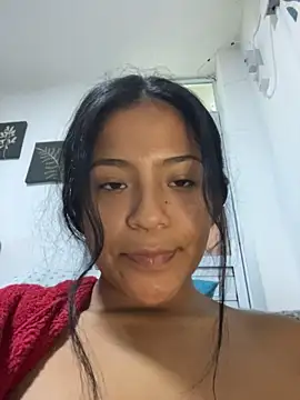 LeahBar webcam