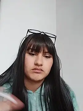 Emily-7 webcam