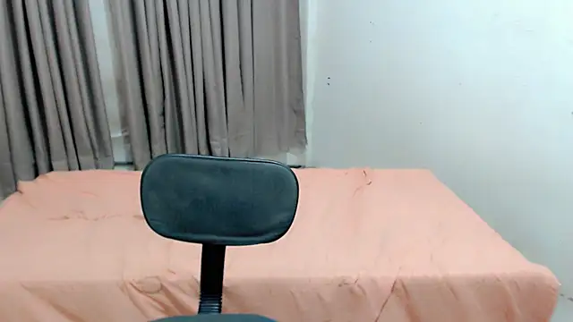 BrendaTaki webcam
