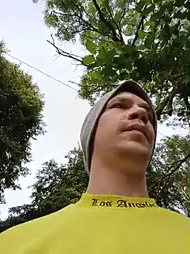 YoungDick25 webcam