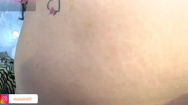 Mia__reys webcam