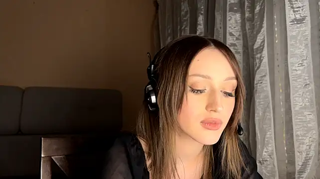 ShannanWohlers webcam