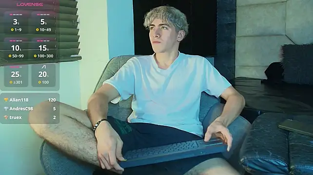Tyler_Mcrey webcam