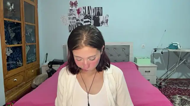 teresitacocanougher (F teen) - say your name shyly